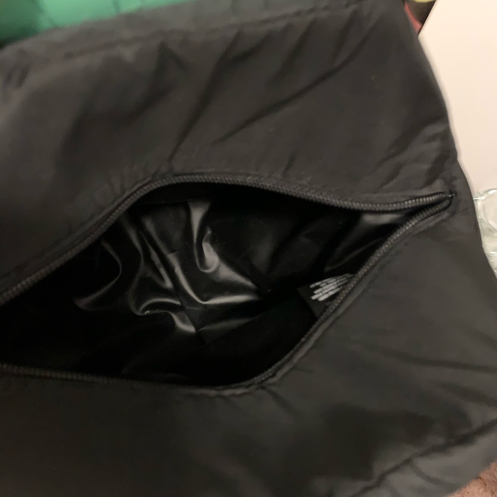 PINK pineapple “cooler” beach bag - Picture 2 of 2